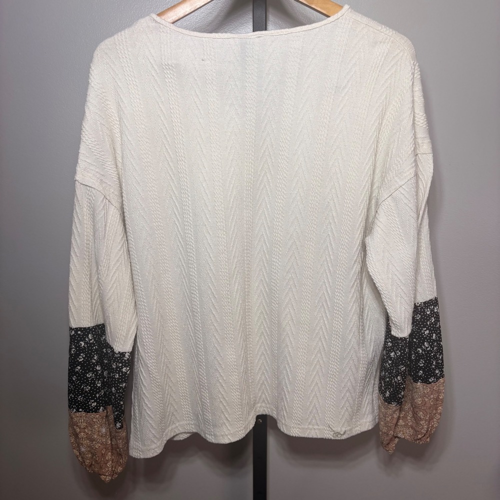 Daytrip Cream Chevron Knit Top Mixed Print Sleeve Boho V-Neck ST3989-D Large - Picture 2 of 6